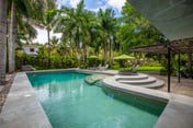 Beautiful, Peaceful, 4-Bedroom Hacienda, 5-Minutes from the Beach