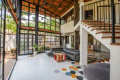 One Of A Kind Beautiful Home 5-minutes From Town