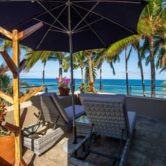Casa Palmar Penthouse-  The Best 1 BR Penthouse in Sayulita, Beachfront Suite