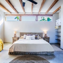 Casa Tocayo · Beachfront - 4BD Condo w/ Master Suite