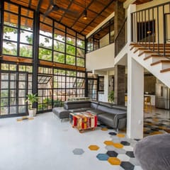 One Of A Kind Beautiful Home 5-minutes From Town