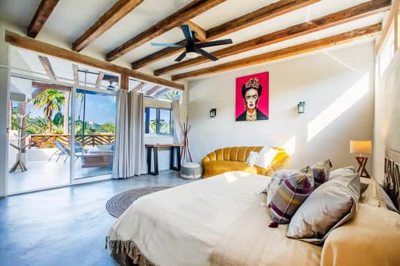 Casa Tocayo · Beachfront - 4BD Condo w/ Master Suite - Image 5